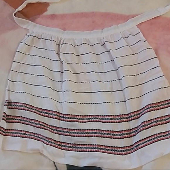 Vintage apron perfect for the upcoming holiday or shower gift! - Picture 4 of 9